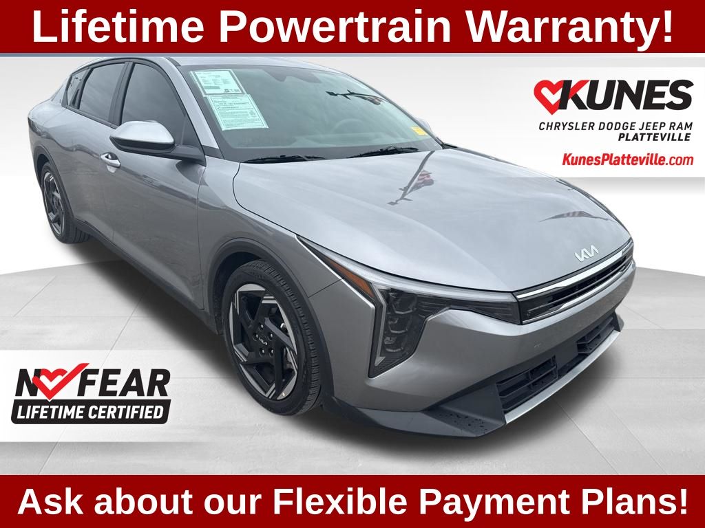 2025 Kia K4 EX