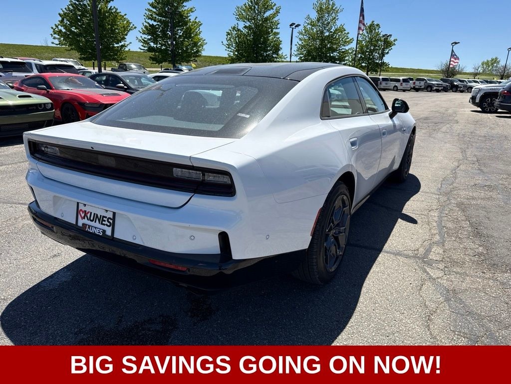 New 2026 Dodge Charger R/T Sedan