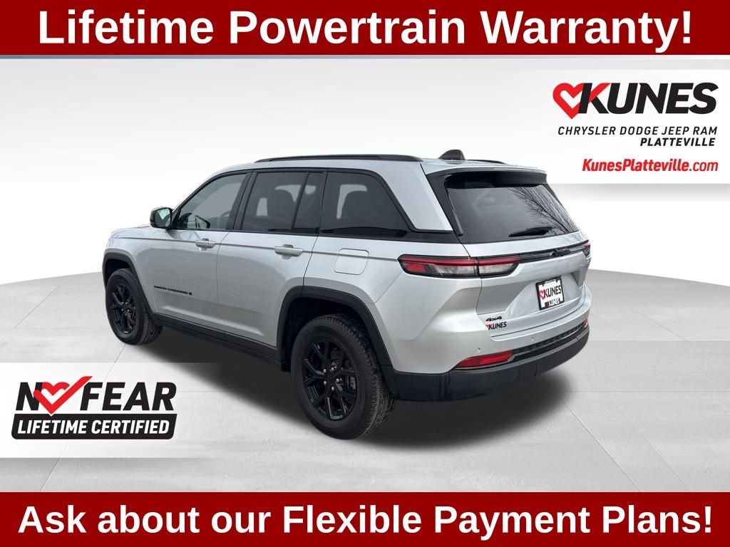 Used 2024 Jeep Grand Cherokee Altitude SUV