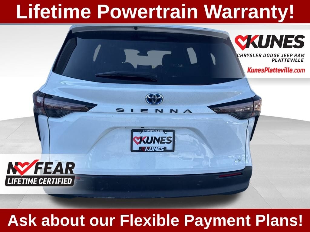 Used 2025 Toyota Sienna LE 8 Passenger Minivan/Van