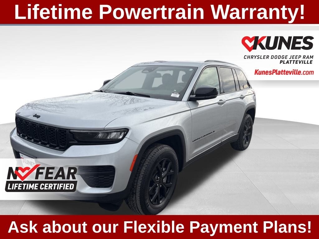 Used 2024 Jeep Grand Cherokee Altitude SUV