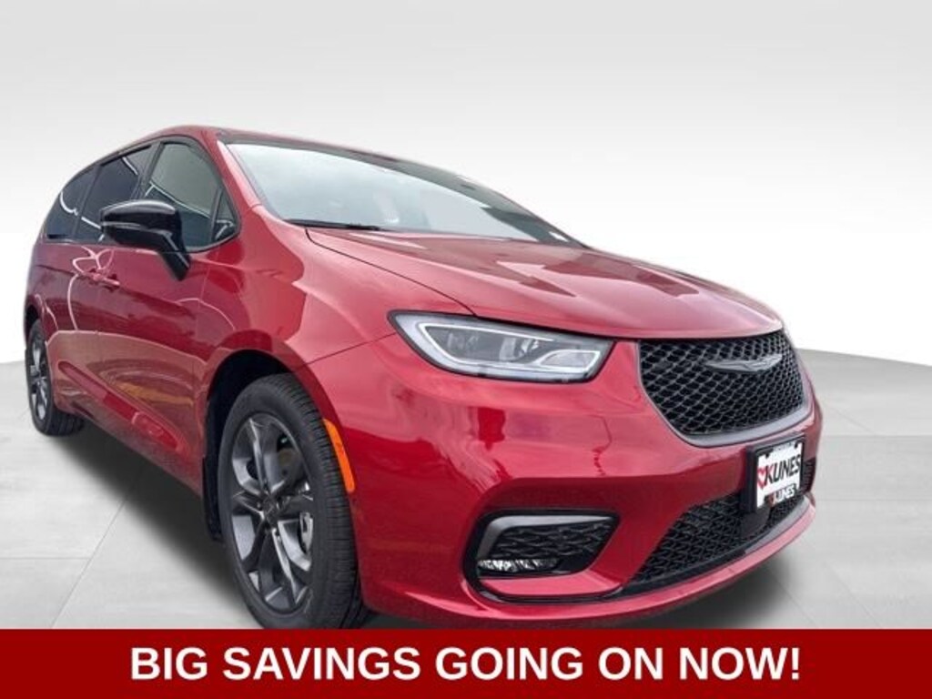 New 2026 Chrysler Pacifica Select Passenger Van