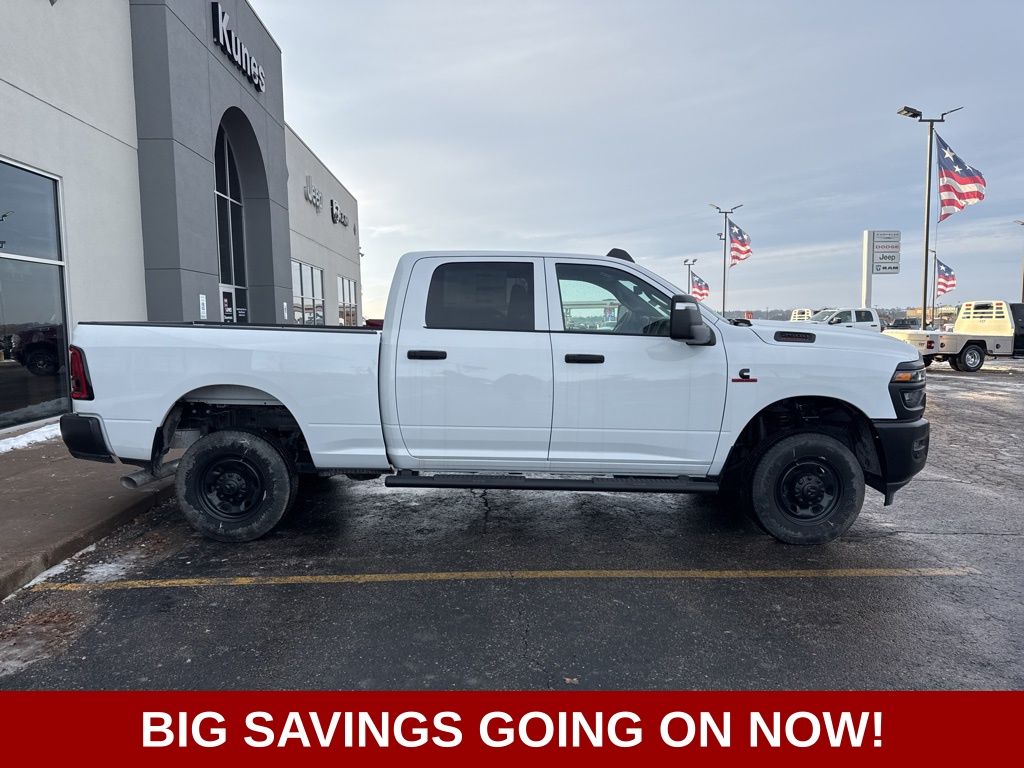 2025 RAM 2500 Tradesman - Photo 12