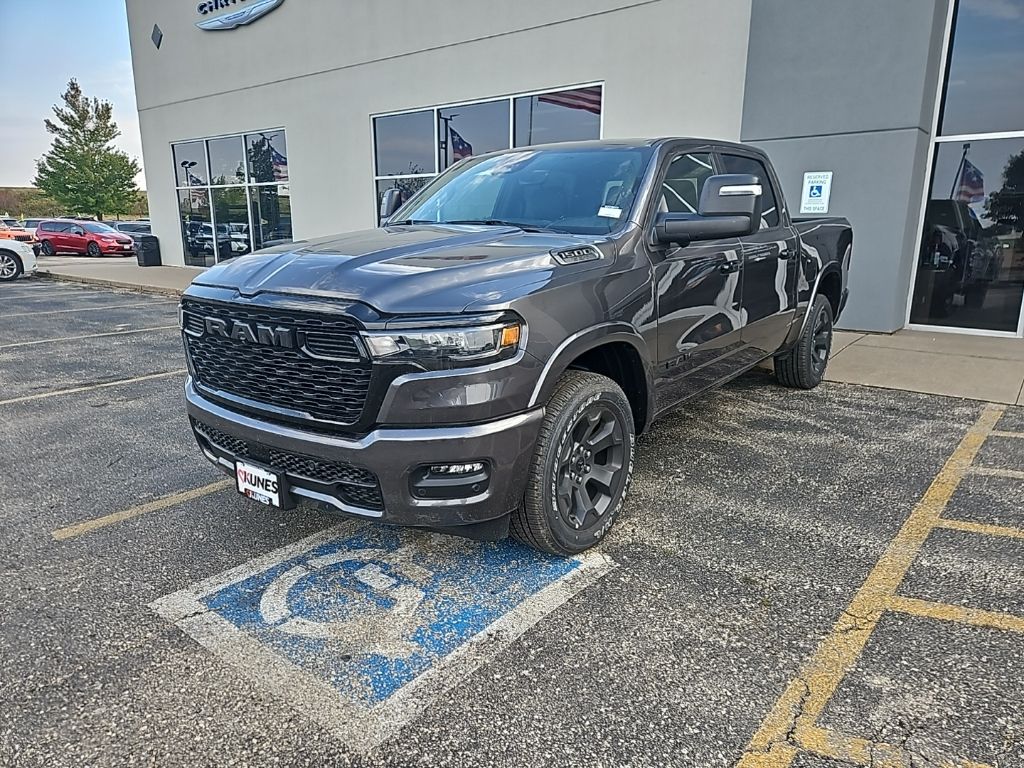 2025 Ram 1500 Big Horn Lone Star photo 3