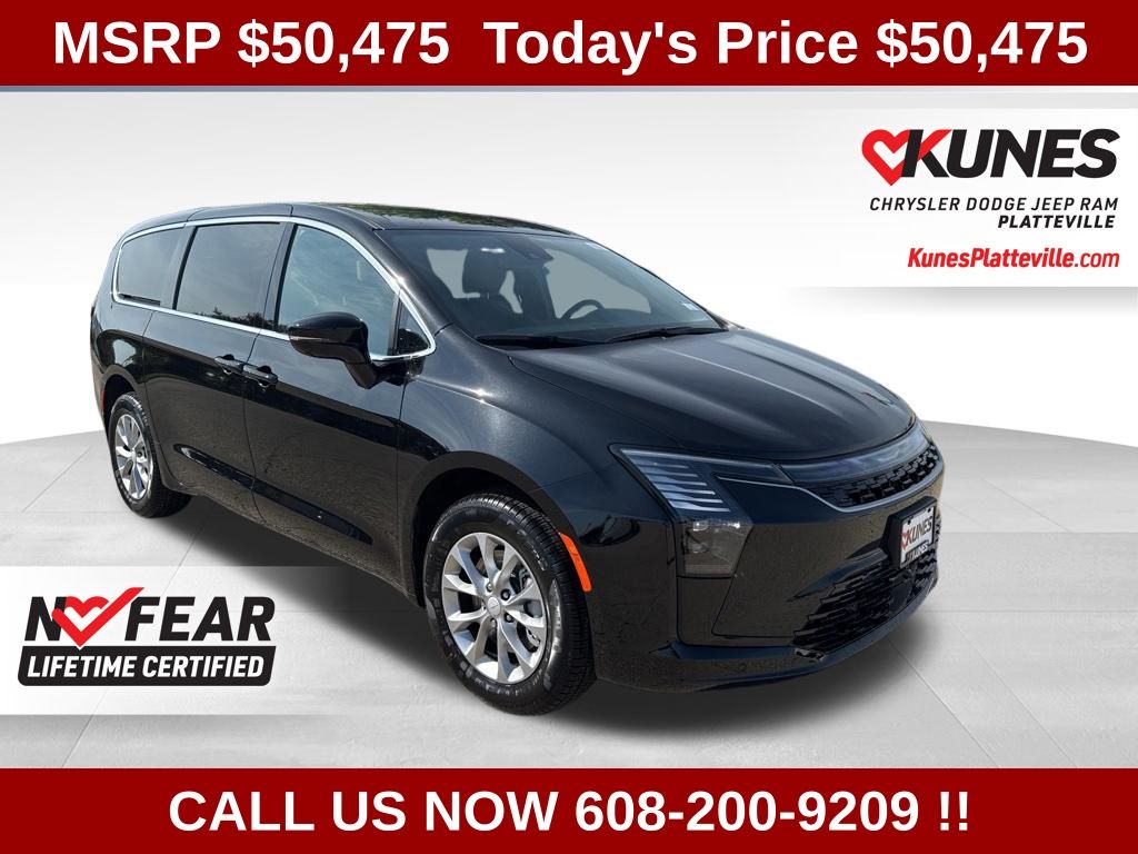 2027 Chrysler Pacifica Select AWD's photo