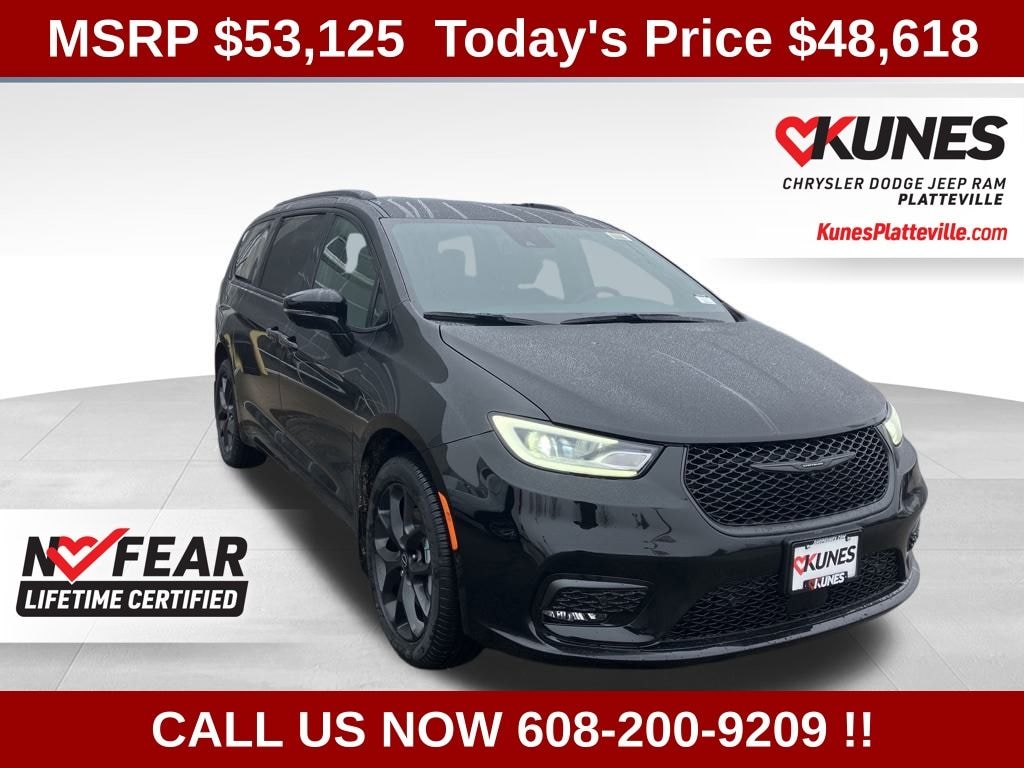 New 2026 Chrysler Pacifica Select Passenger Van