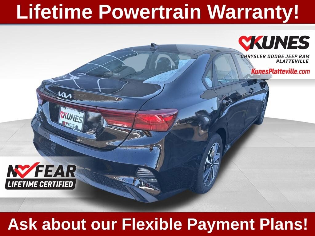 Used 2023 Kia Forte LXS Sedan