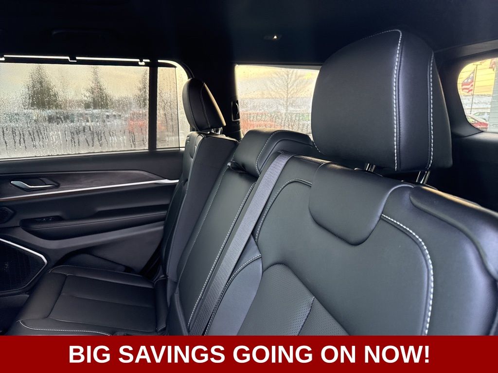 2025 Jeep Grand Cherokee L Limited - Photo 39
