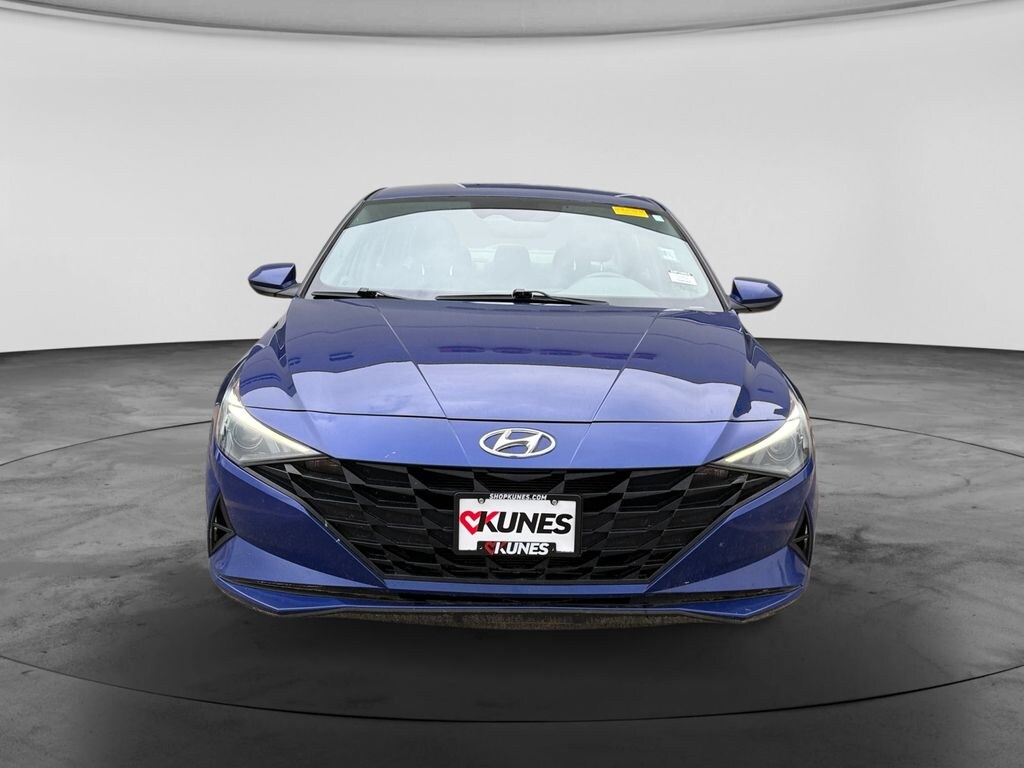Used 2023 Hyundai Elantra SEL Sedan
