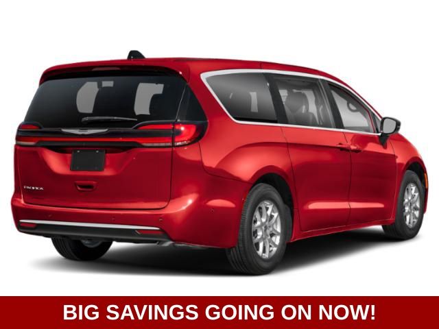 2026 Chrysler Pacifica photo 2