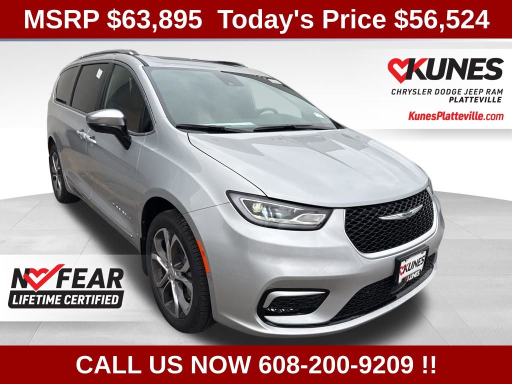 2026 Chrysler Pacifica Pinnacle AWD's photo
