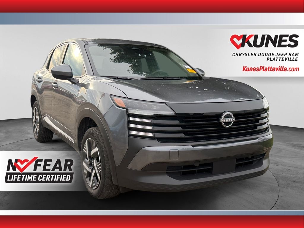 Used 2025 Nissan Kicks SV SUV
