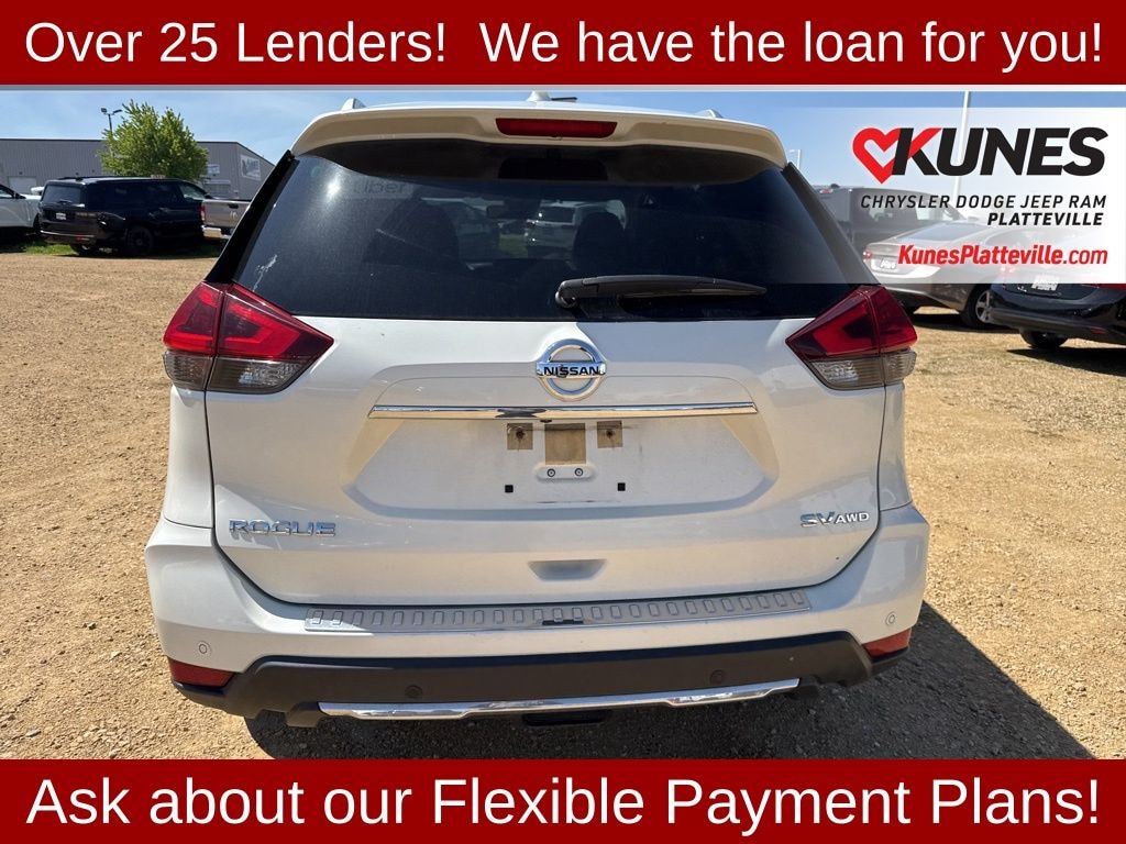Used 2020 Nissan Rogue SV SUV