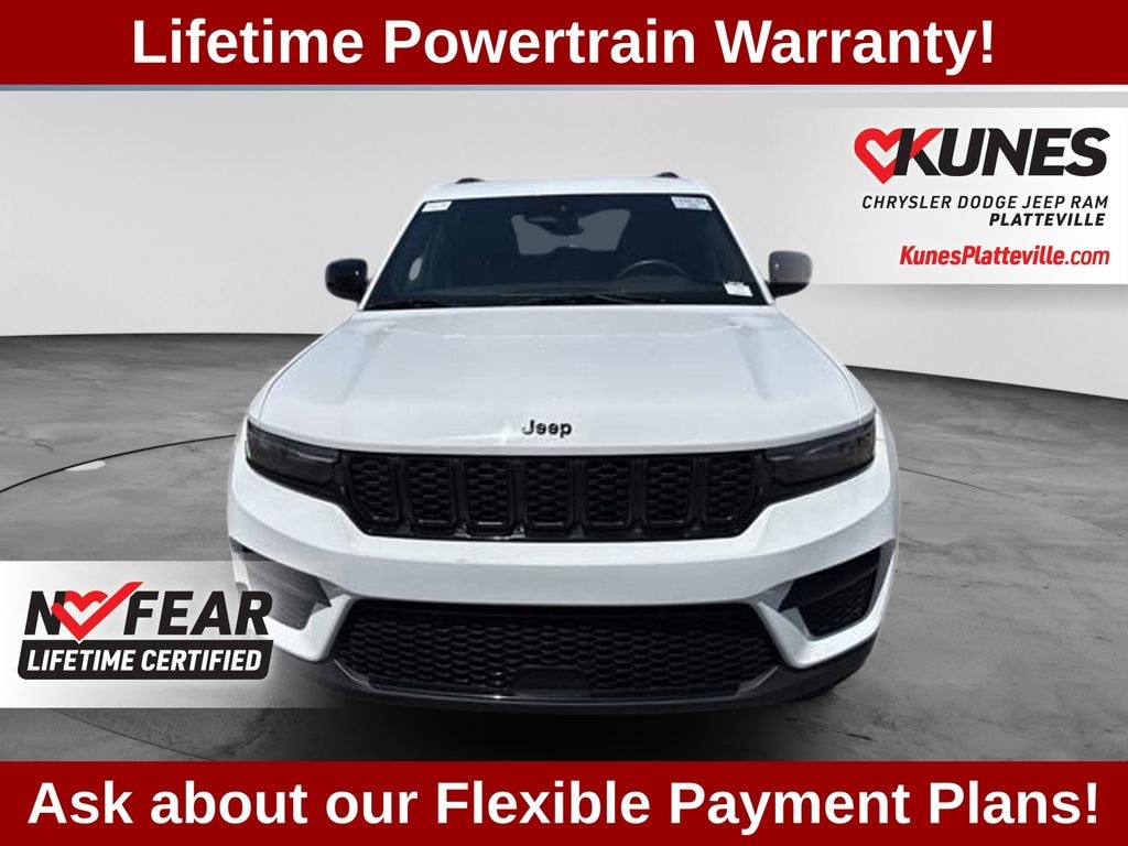 Used 2024 Jeep Grand Cherokee Altitude SUV
