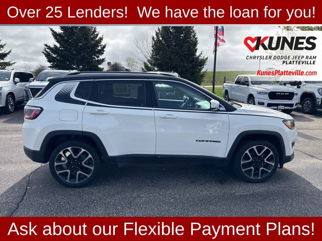 Used 2018 Jeep Compass Limited with VIN 3C4NJCCBXJT338611 for sale in Platteville, WI