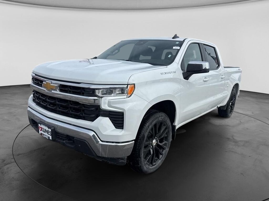 Used 2025 Chevrolet Silverado 1500 LT Truck