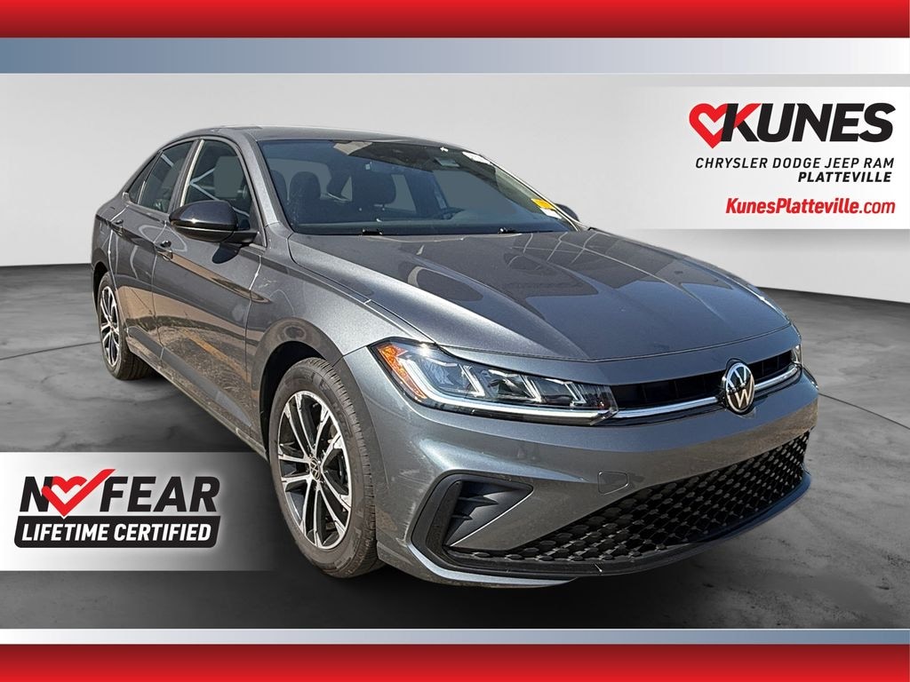 Used 2025 Volkswagen Jetta 1.5T Sport Sedan