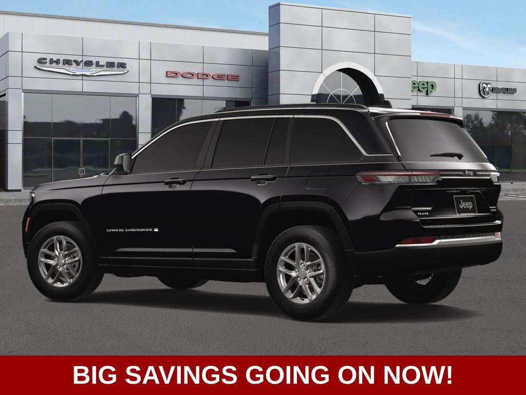 2025 Jeep Grand Cherokee Laredo X photo 4