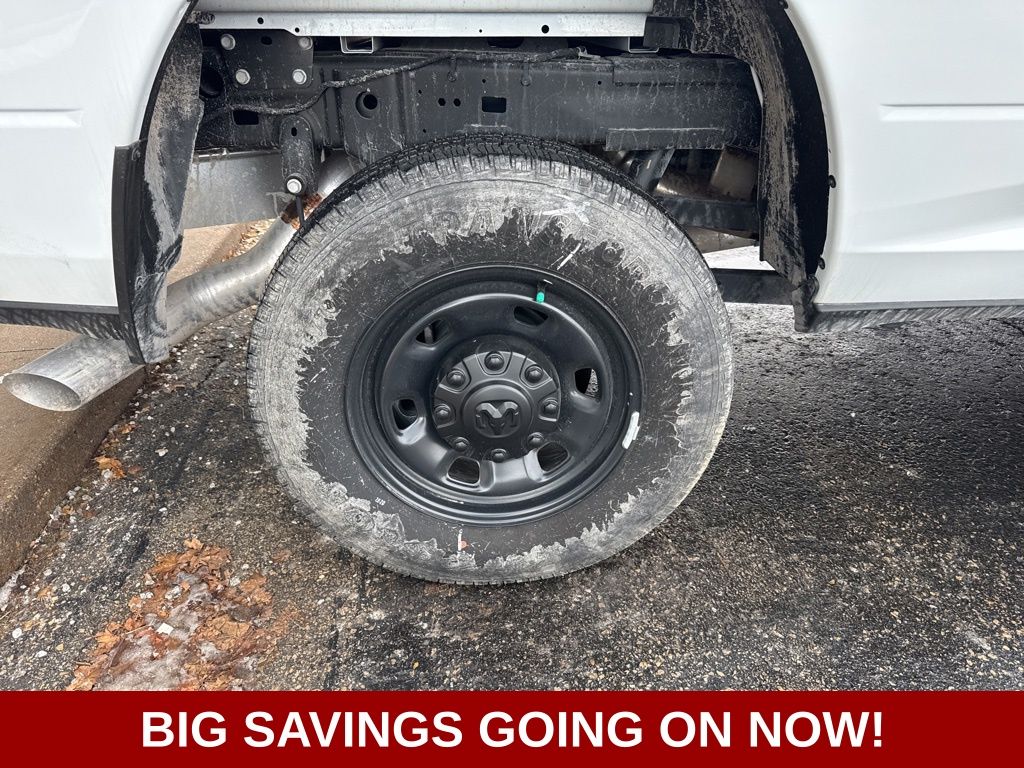 2025 RAM 2500 Tradesman - Photo 13