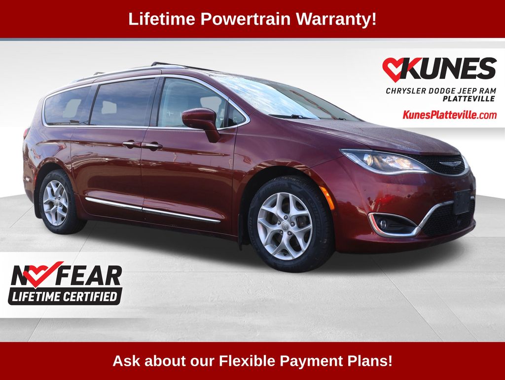 2018 Chrysler Pacifica Touring L Plus