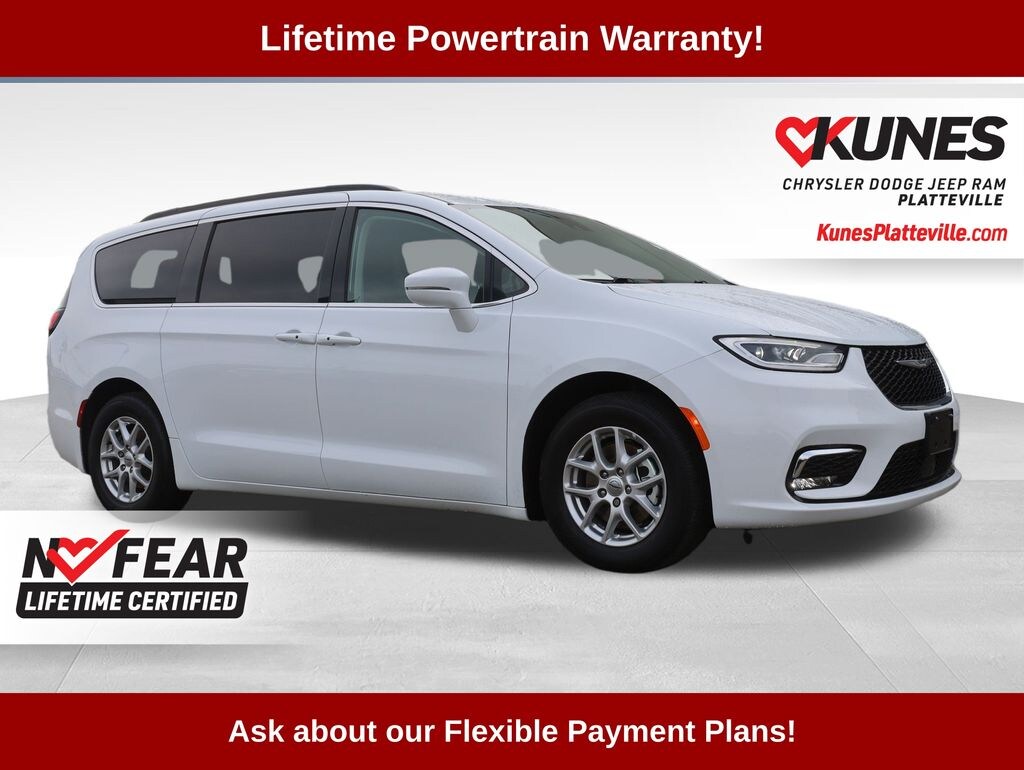 Used 2022 Chrysler Pacifica Touring L Minivan/Van