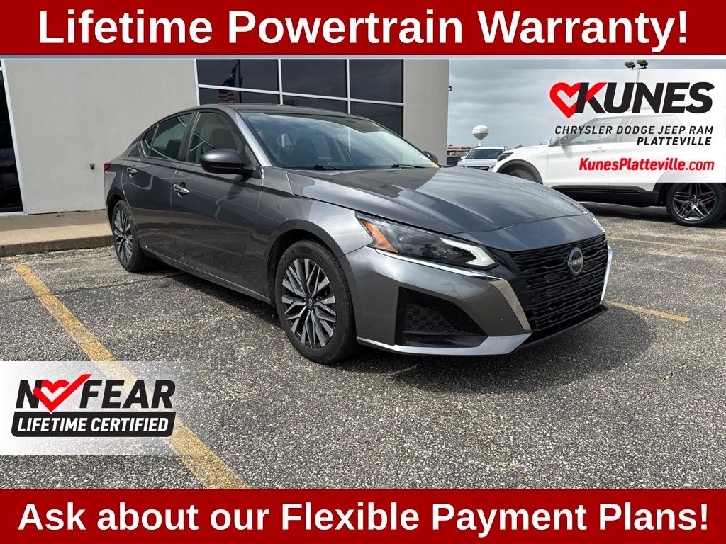 Used 2025 Nissan Altima 2.5 SV Sedan