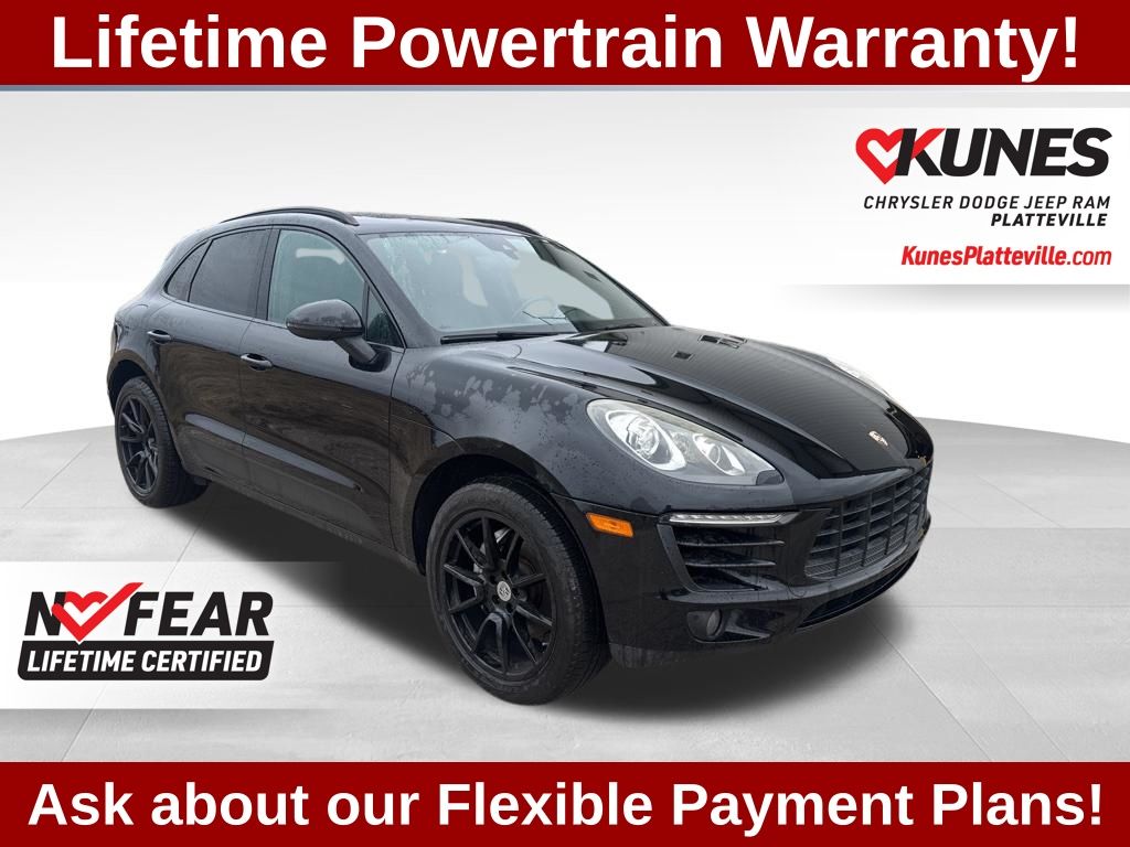 2017 Porsche Macan S's photo