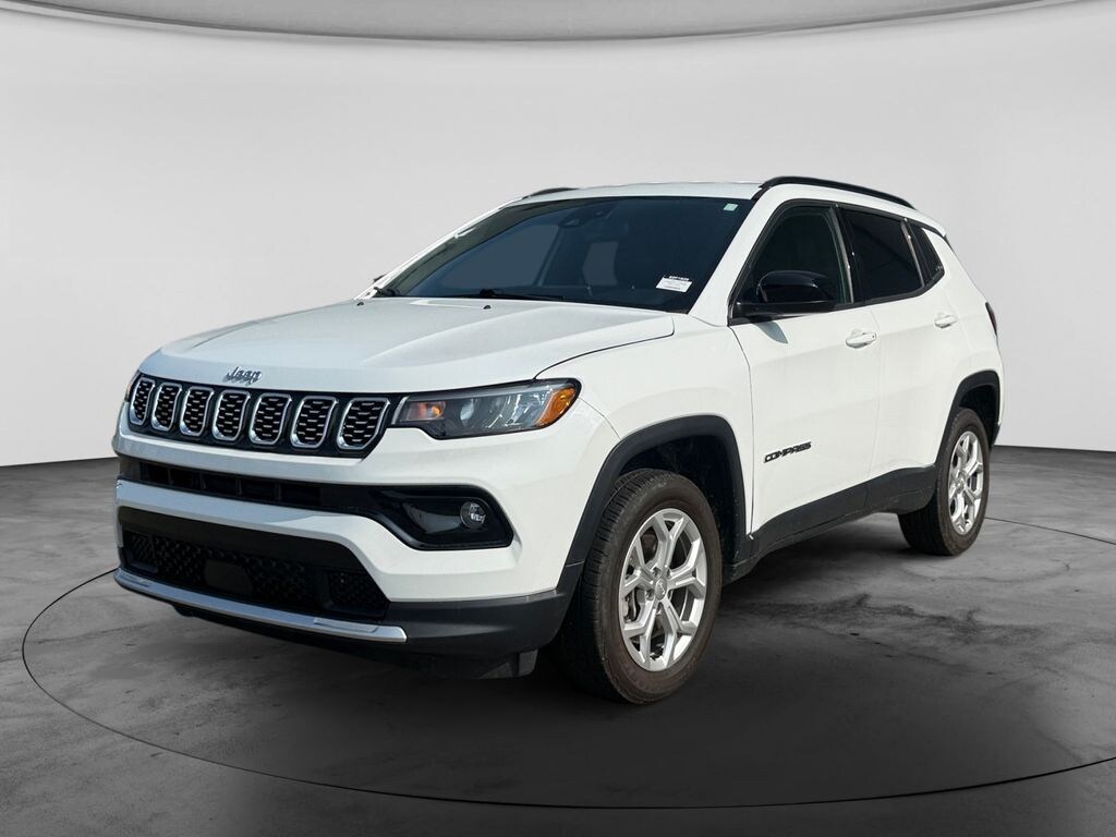 Used 2024 Jeep Compass Latitude SUV