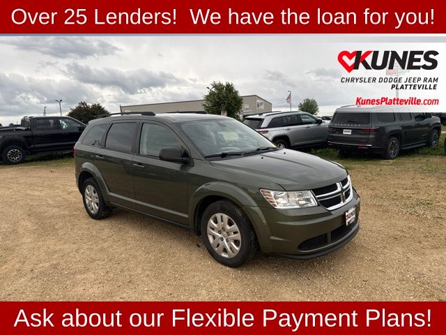 Used 2019 Dodge Journey SE with VIN 3C4PDCAB9KT789484 for sale in Platteville, WI
