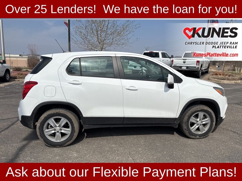 Used 2018 Chevrolet Trax LS SUV