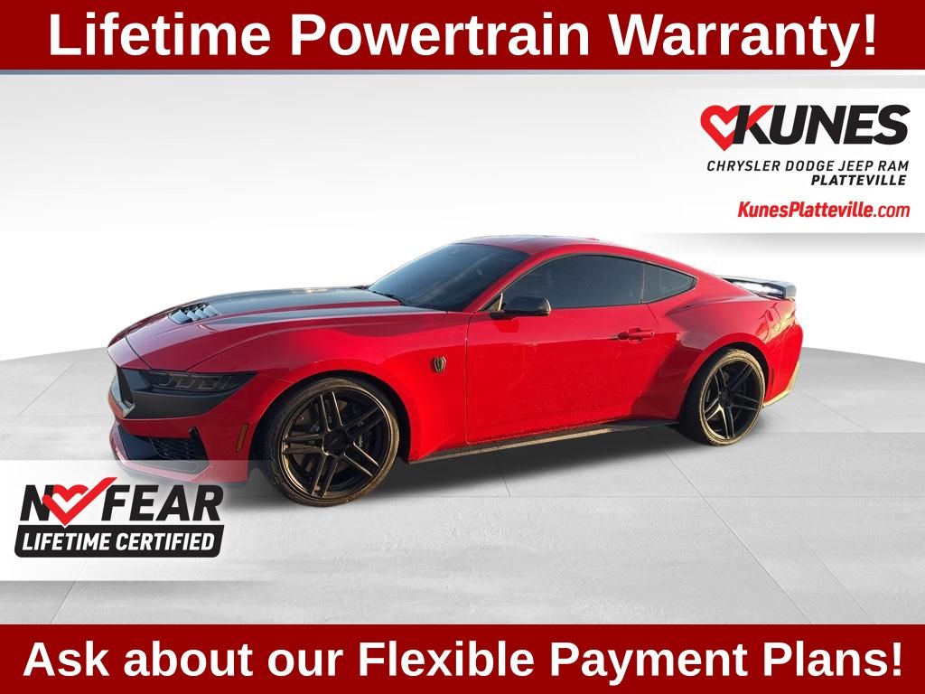 2024 Ford Mustang 4