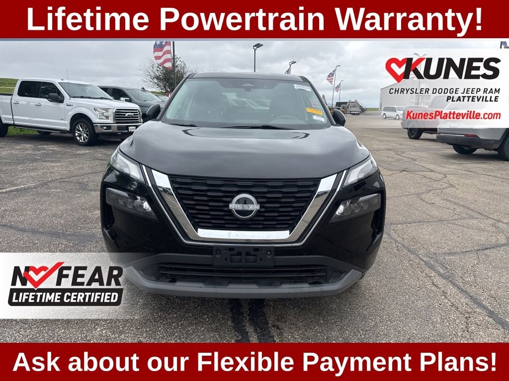 Used 2023 Nissan Rogue S SUV