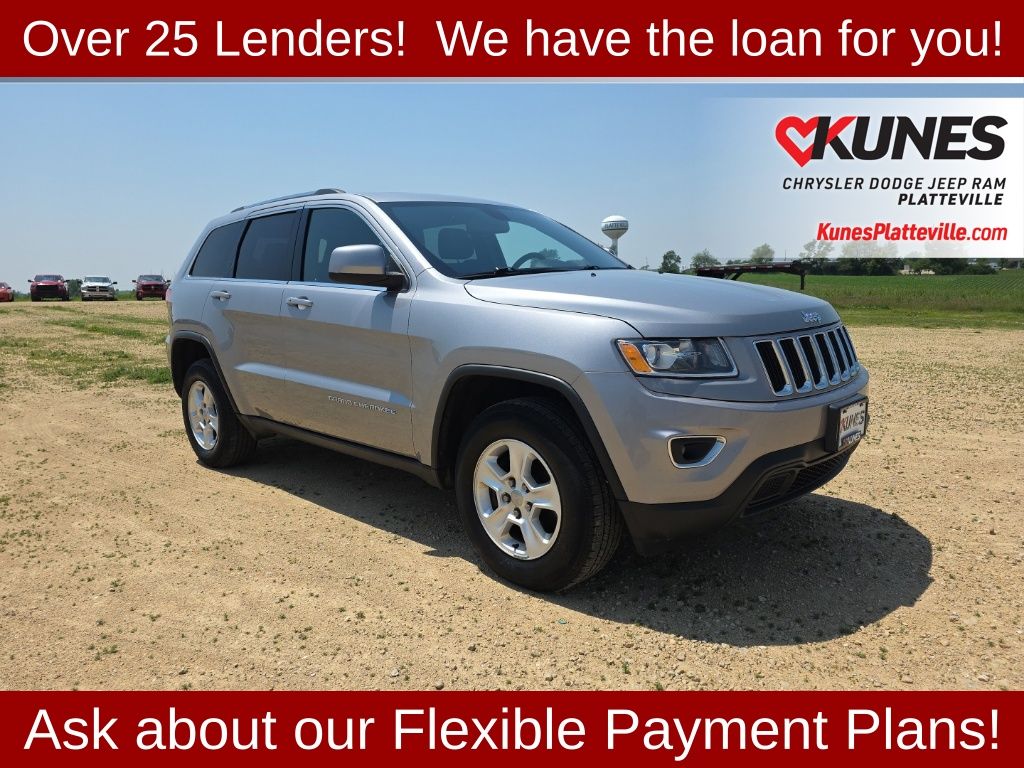 Used 2015 Jeep Grand Cherokee Laredo with VIN 1C4RJFAG6FC908916 for sale in Platteville, WI