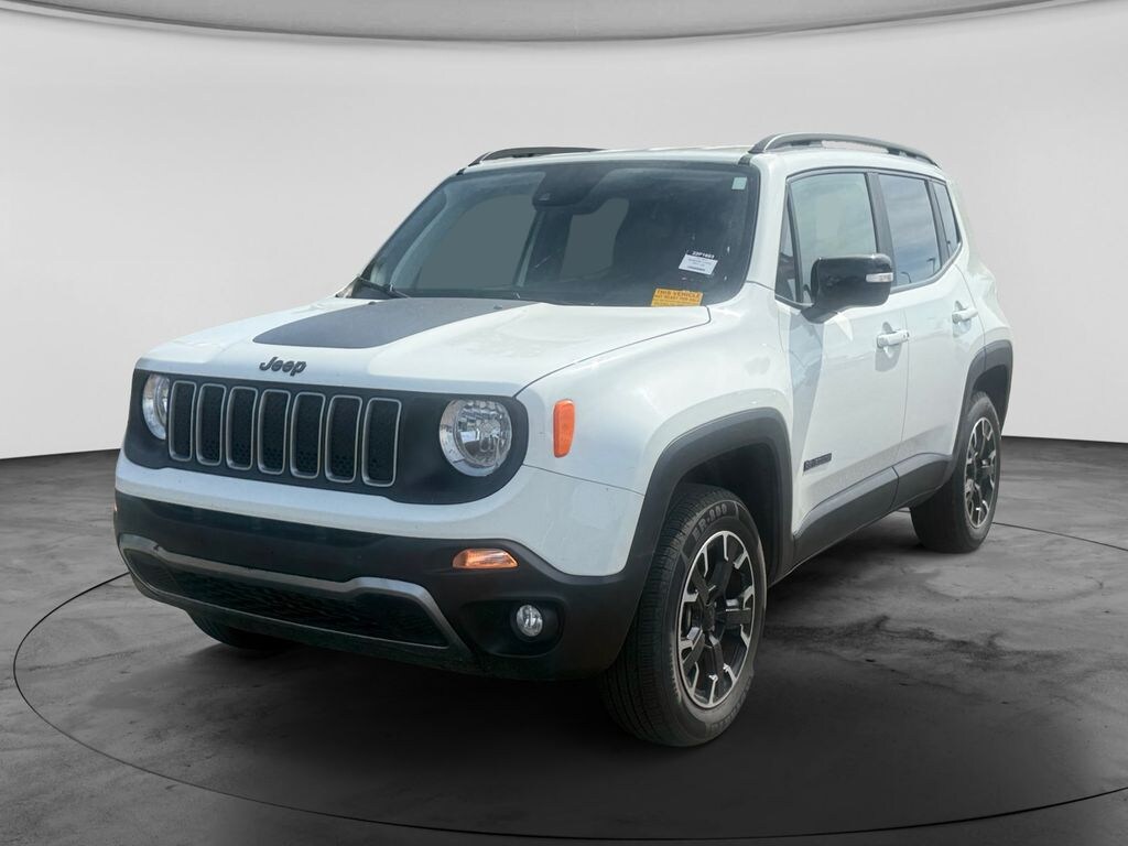Used 2023 Jeep Renegade Latitude SUV