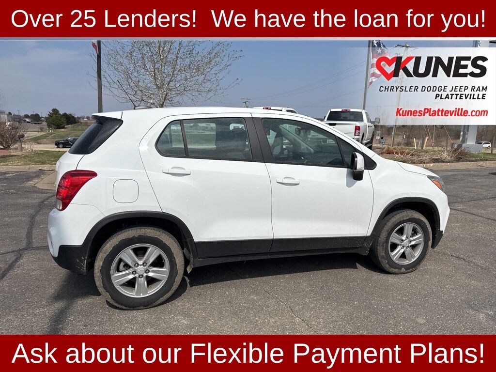 Used 2018 Chevrolet Trax LS SUV