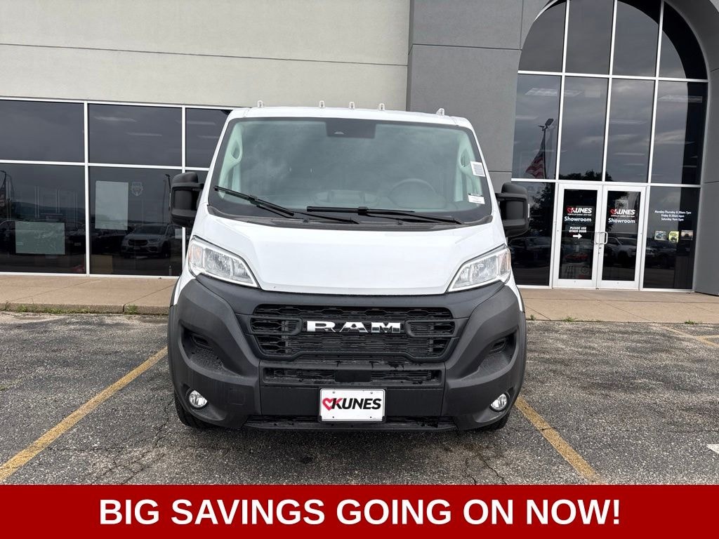 New 2026 Ram ProMaster Low Roof Cargo Van
