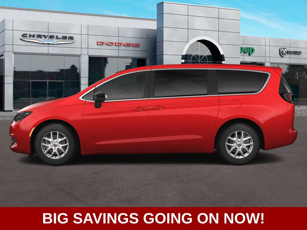 2025 Chrysler Voyager LX photo 3