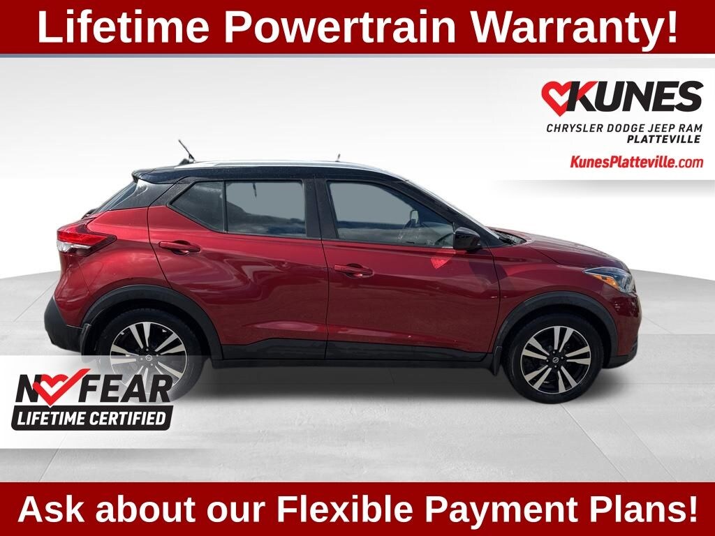 Used 2019 Nissan Kicks SV SUV