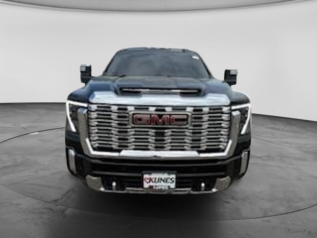 Used 2025 GMC Sierra 3500HD Denali Truck
