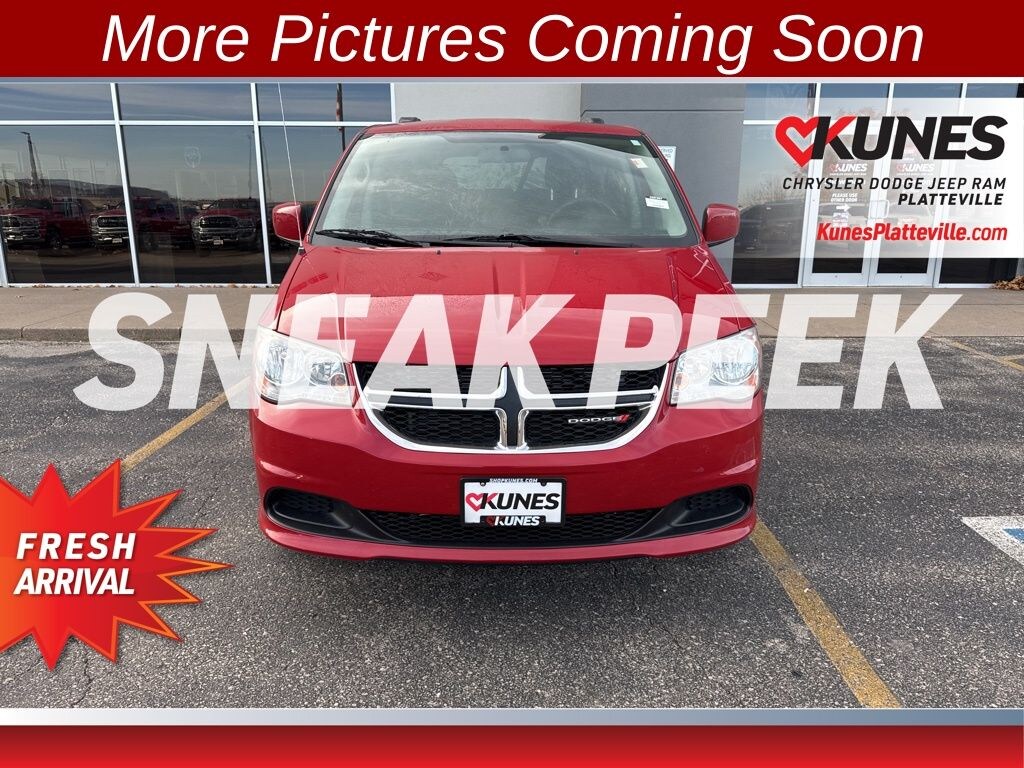 Used 2013 Dodge Grand Caravan SXT Minivan/Van