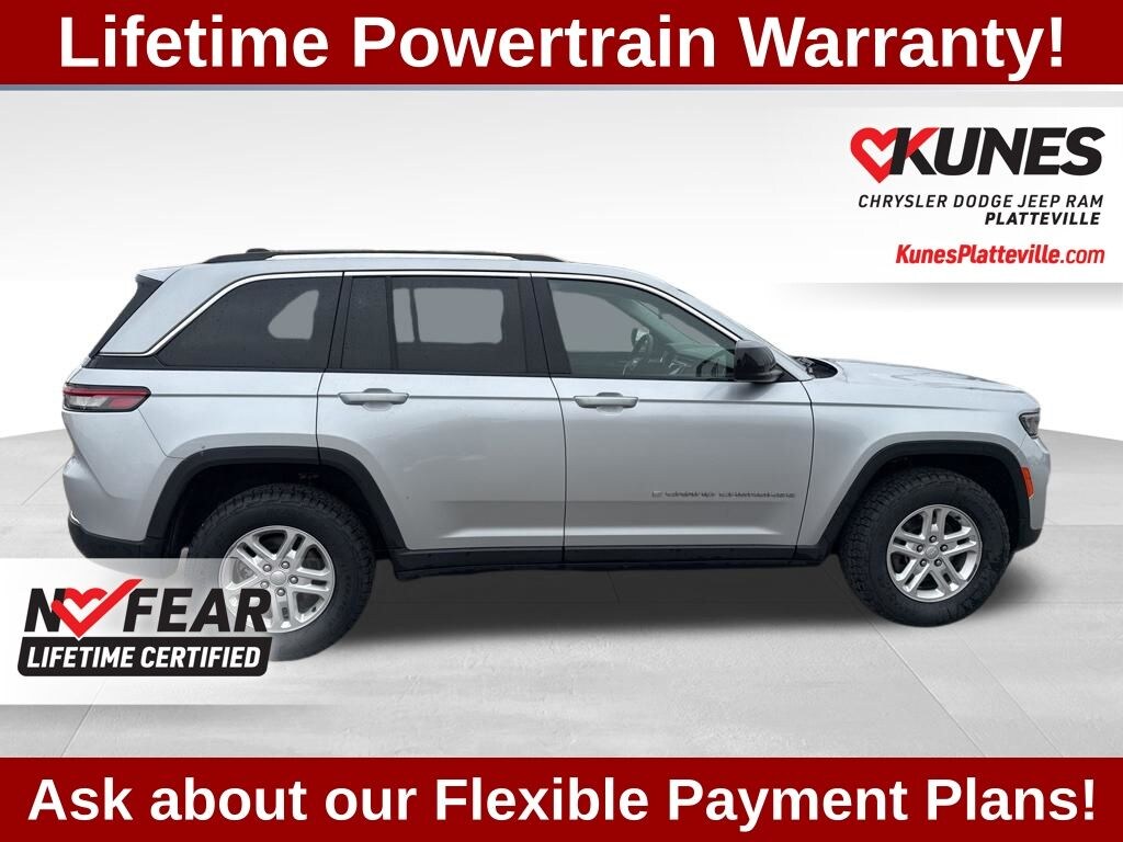 Used 2024 Jeep Grand Cherokee Laredo SUV