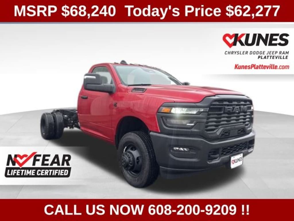 New 2025 Ram 3500 Tradesman 167.5 WB Pickup