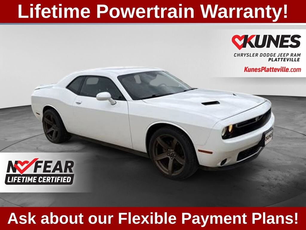 Used 2019 Dodge Challenger SXT Coupe