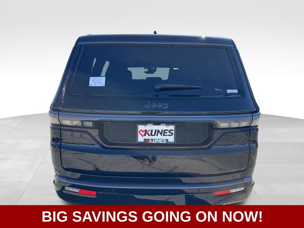 New 2026 Jeep Grand Wagoneer Limited Altitude Sport Utility