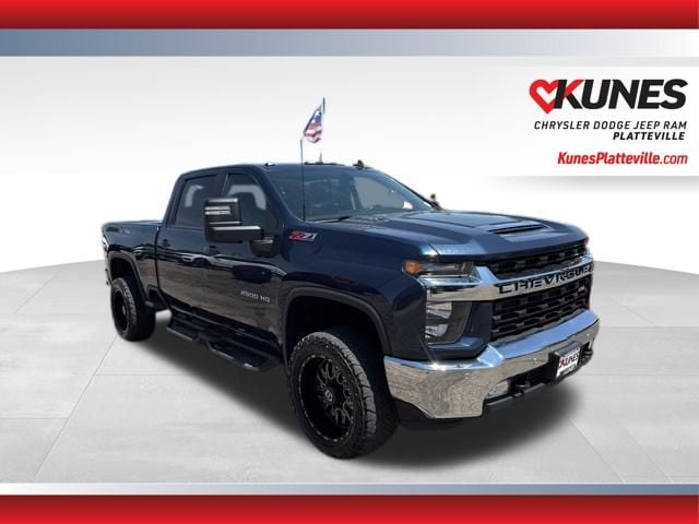 2022 Chevrolet Silverado HD LT 4WD Crew Cab Standard Box's photo