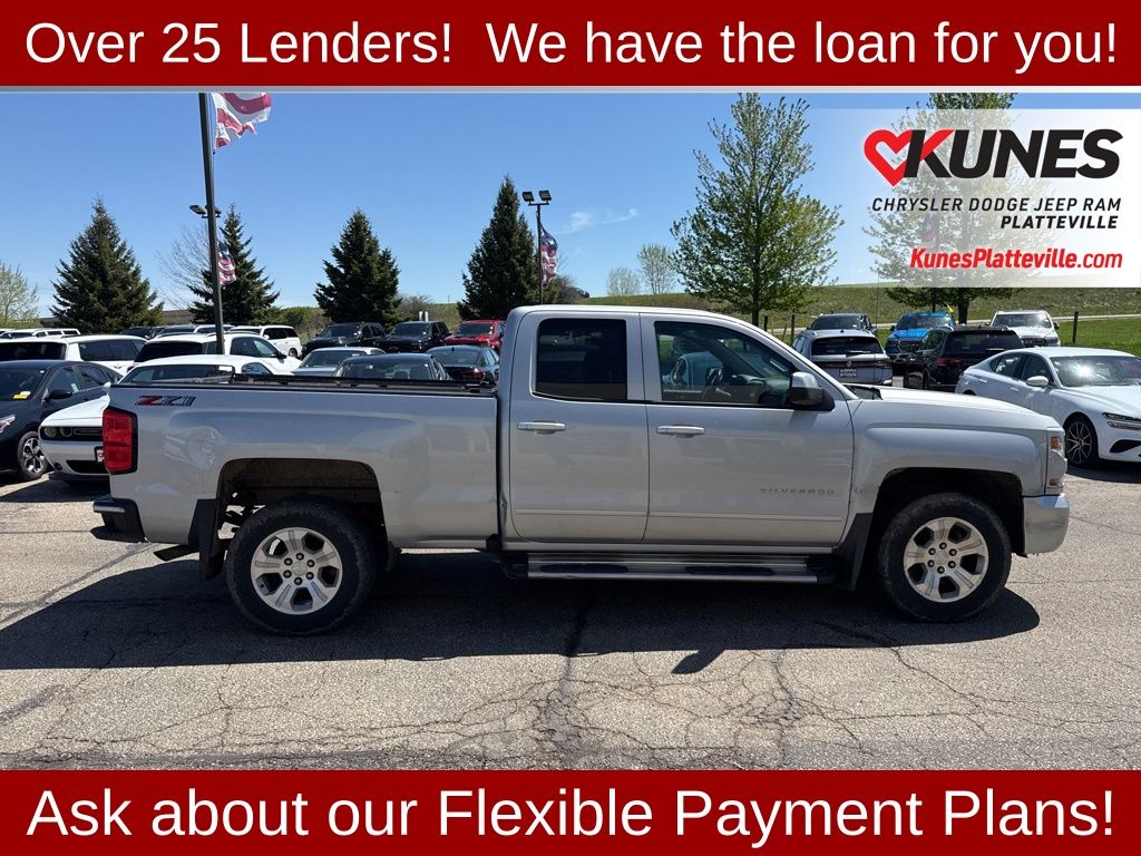 Used 2018 Chevrolet Silverado 1500 LT Z71 with VIN 1GCVKREC5JZ361020 for sale in Platteville, WI