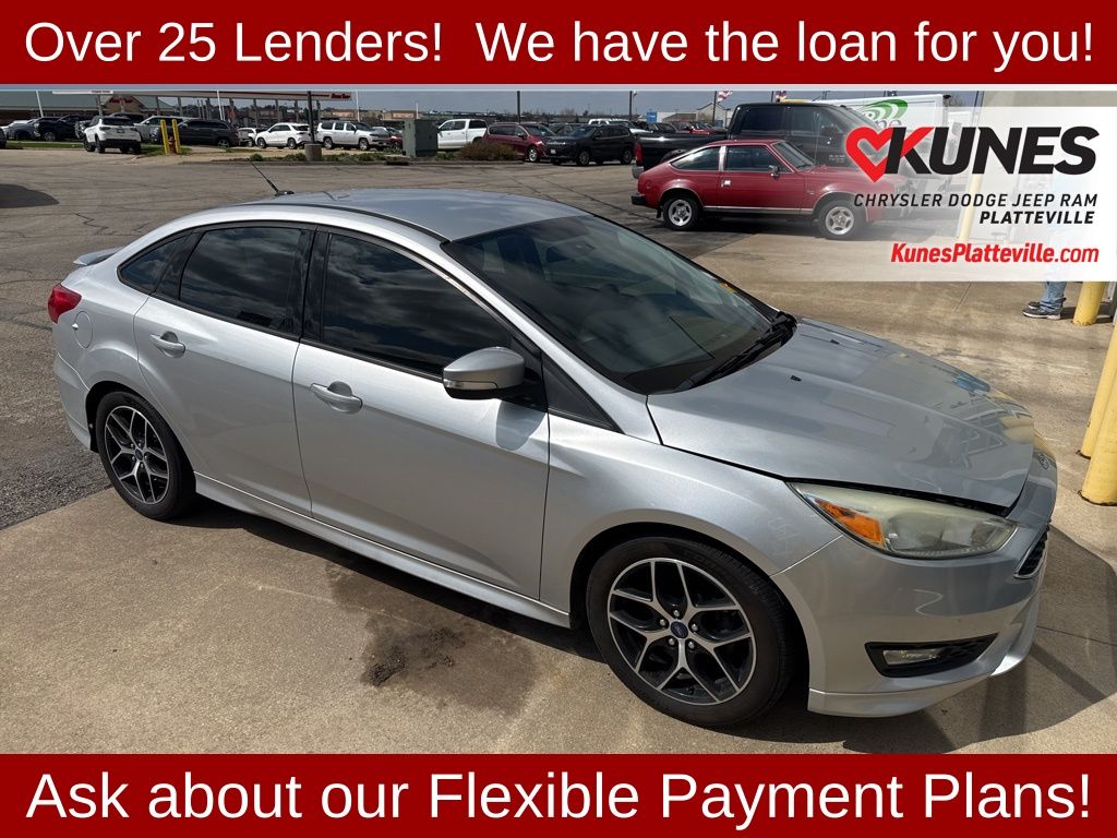 Used 2015 Ford Focus SE with VIN 1FADP3F27FL240330 for sale in Platteville, WI