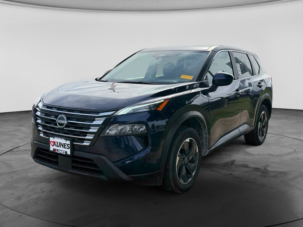 Used 2025 Nissan Rogue SV SUV