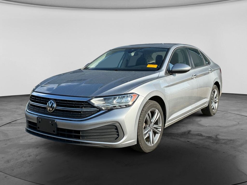 Used 2024 Volkswagen Jetta 1.5T SE Sedan