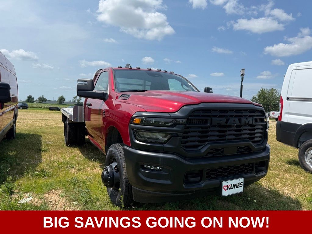 2025 RAM 3500 Chassis Tradesman - Photo 30
